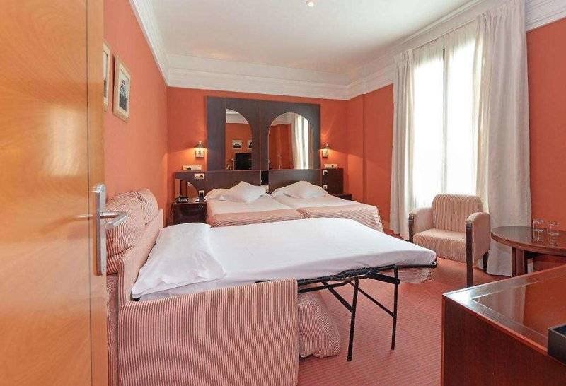 23_16772309_w 23_16772309_w