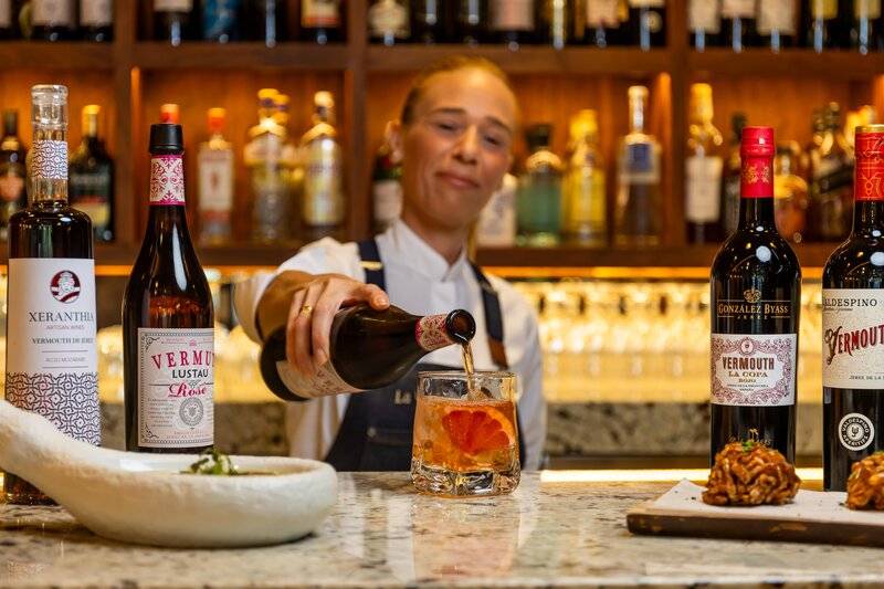 14_22643410_r 14_22643410_r