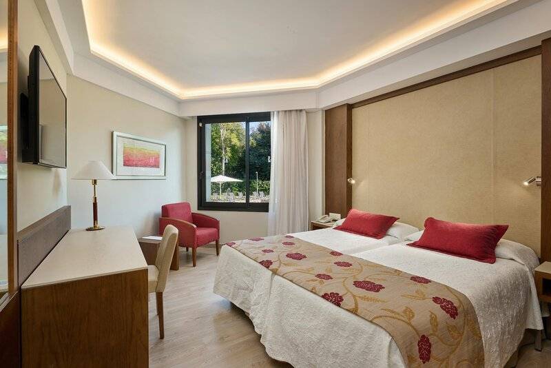 24_21357980_w 24_21357980_w