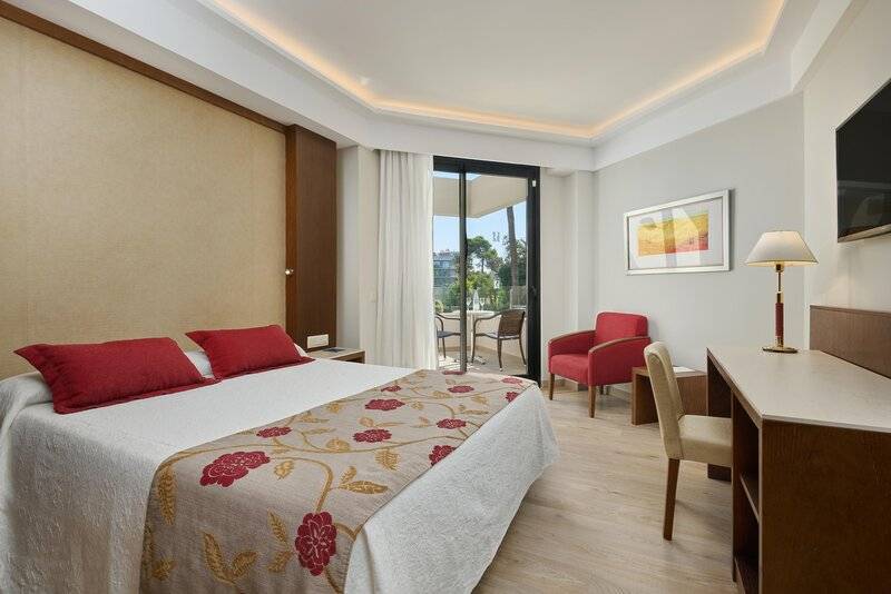 28_21357998_w 28_21357998_w