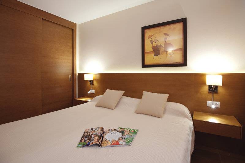 24_15396207_w 24_15396207_w