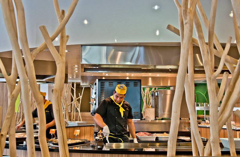 20_16635739_r 20_16635739_r