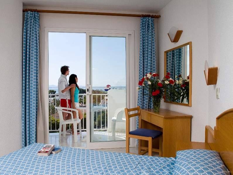 24_881005_w 24_881005_w