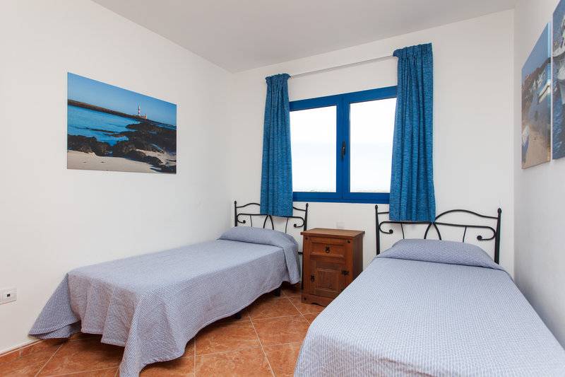 11_7716796_w 11_7716796_w