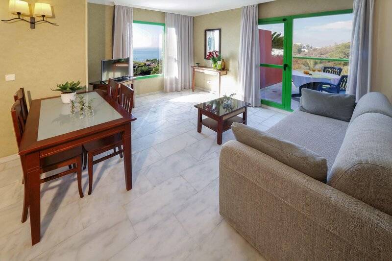 17_22919879_w 17_22919879_w