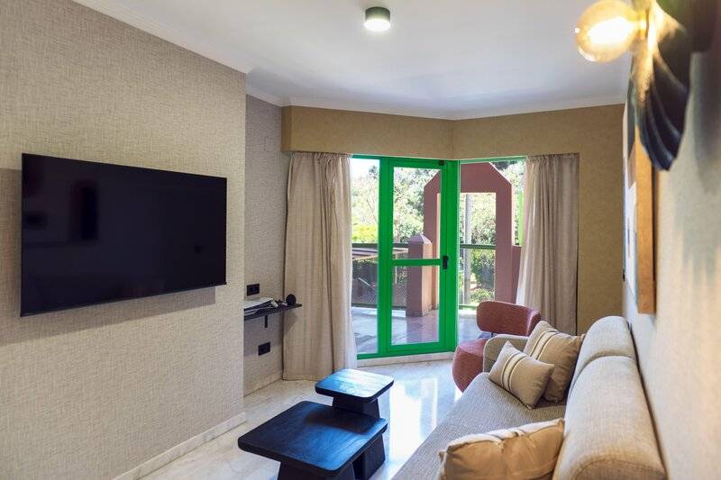 27_22919929_w 27_22919929_w