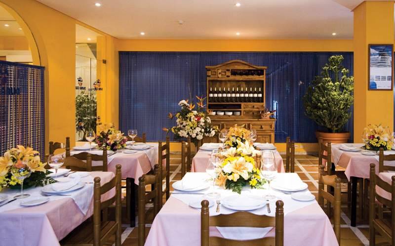 8_793810_r 8_793810_r