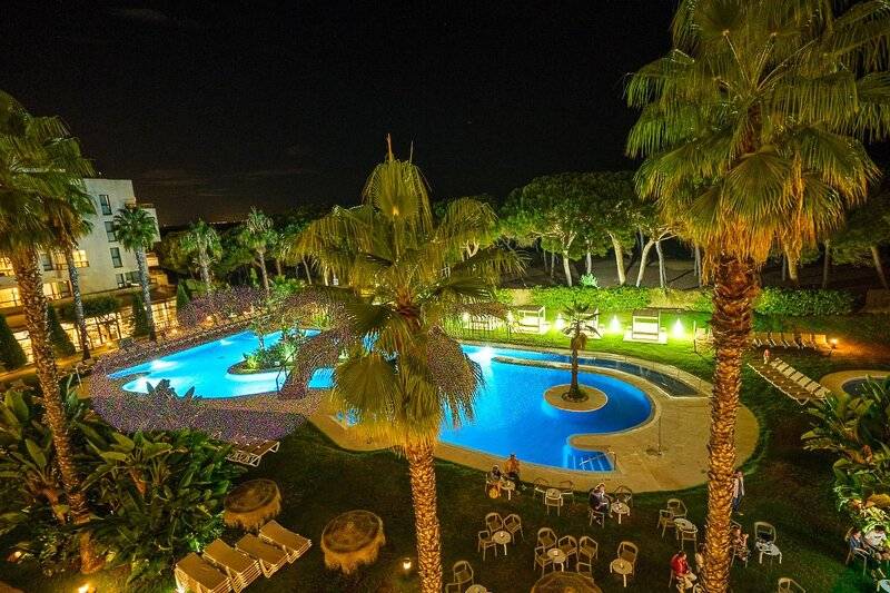 8_22403281_p 8_22403281_p