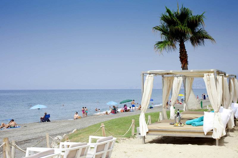 10_2756405_s 10_2756405_s