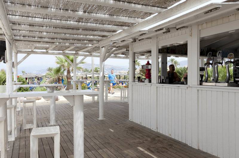 12_2756414_s 12_2756414_s