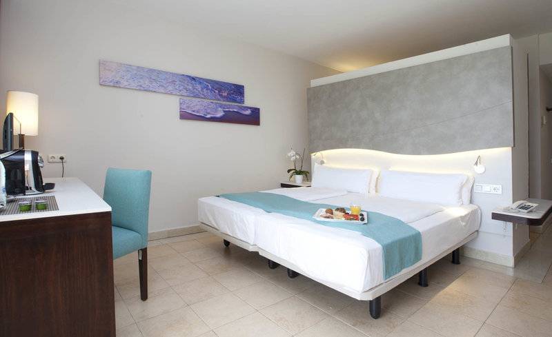 21_2756363_w 21_2756363_w