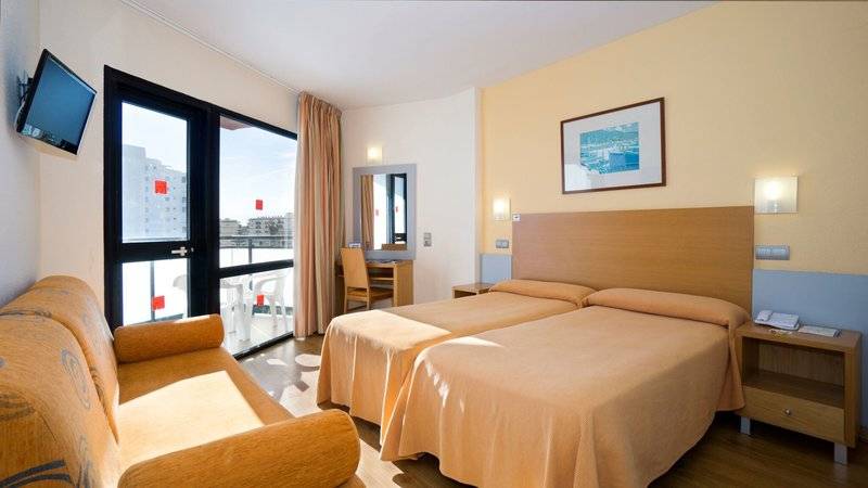 15_11175601_w 15_11175601_w