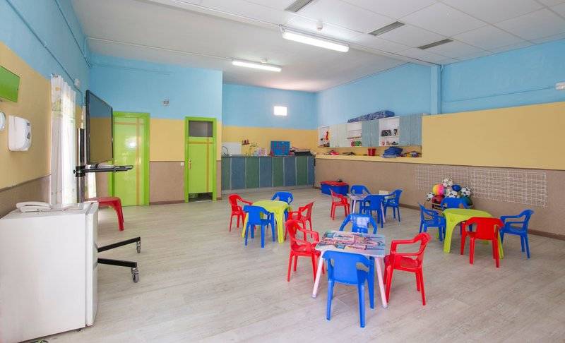 23_11175651_f 23_11175651_f