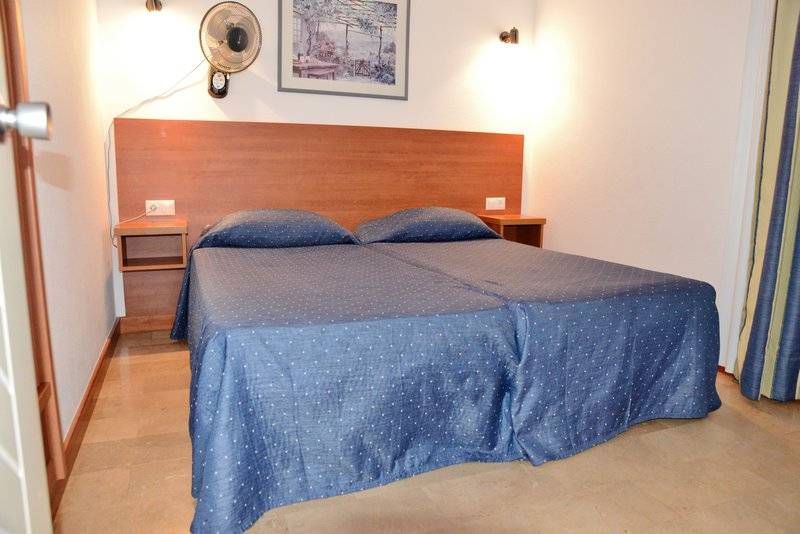 15_2449421_w 15_2449421_w