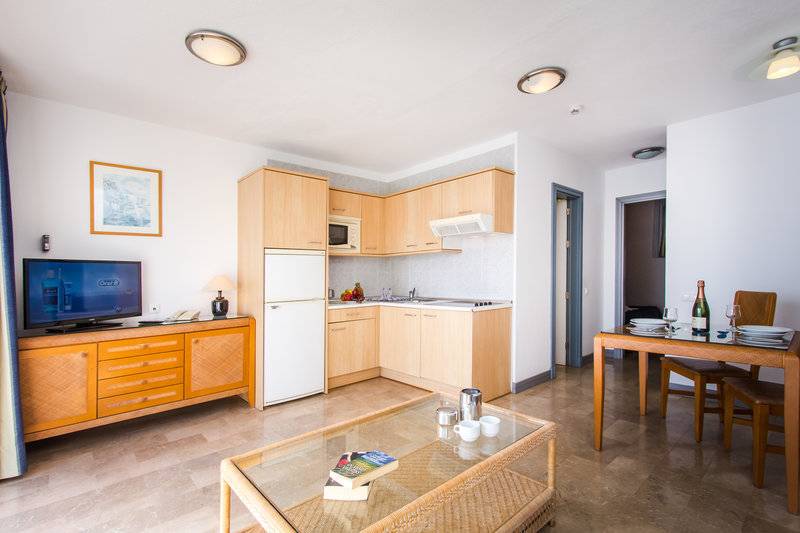 22_2449448_w 22_2449448_w