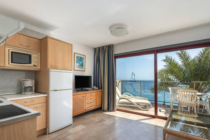 26_16618568_w 26_16618568_w