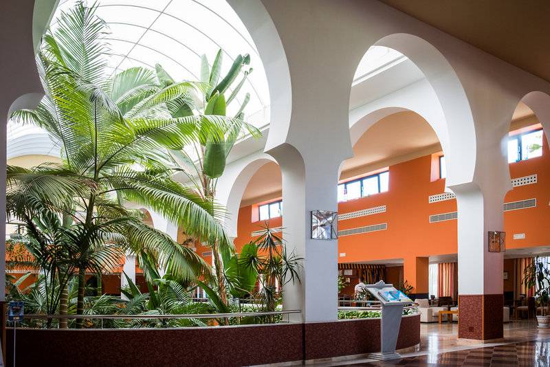 18_11302750_l 18_11302750_l