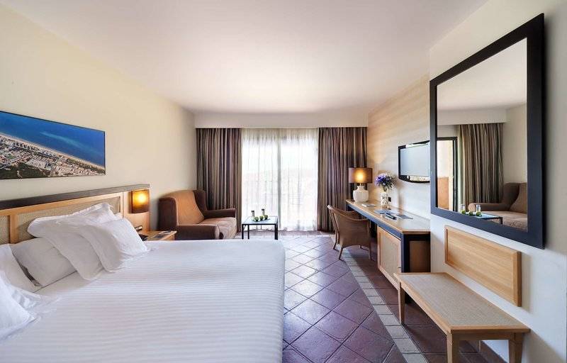 24_12284858_w 24_12284858_w