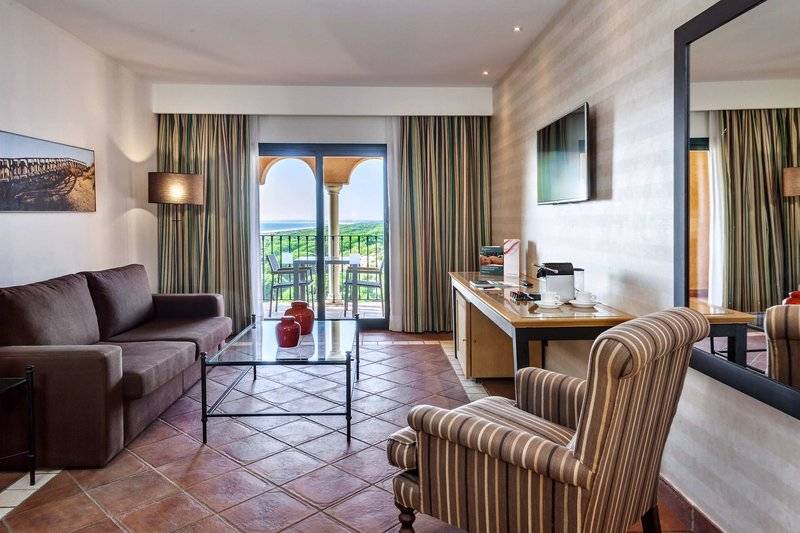 28_12284882_w 28_12284882_w