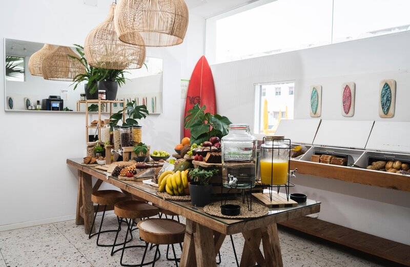 27_16507912_r 27_16507912_r