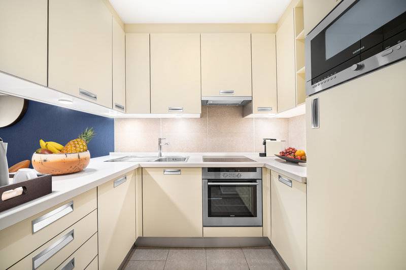 23_11660010_w 23_11660010_w