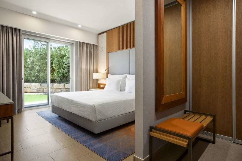 28_14213415_w 28_14213415_w