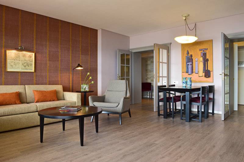 16_14564897_w 16_14564897_w