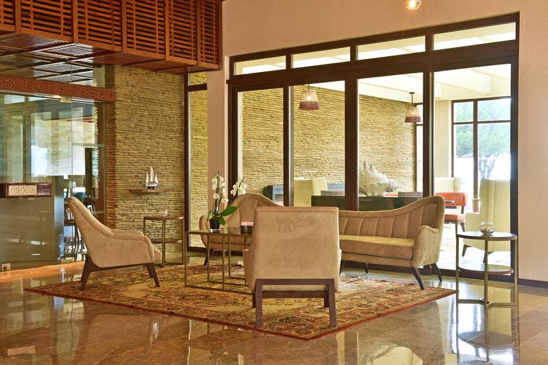 25_2582969_l 25_2582969_l