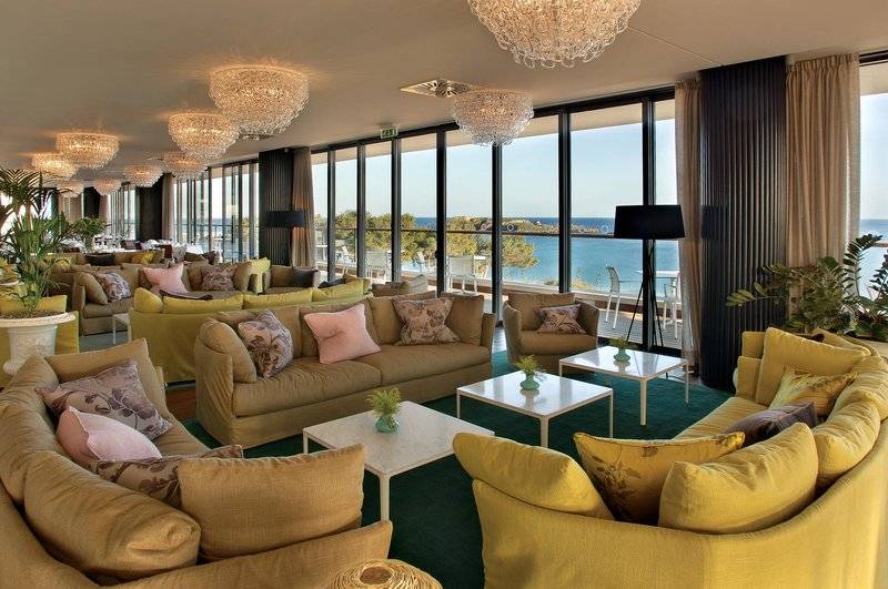 10_2836304_l 10_2836304_l