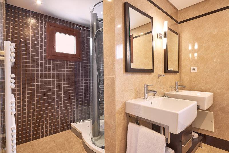 13_17415707_w 13_17415707_w