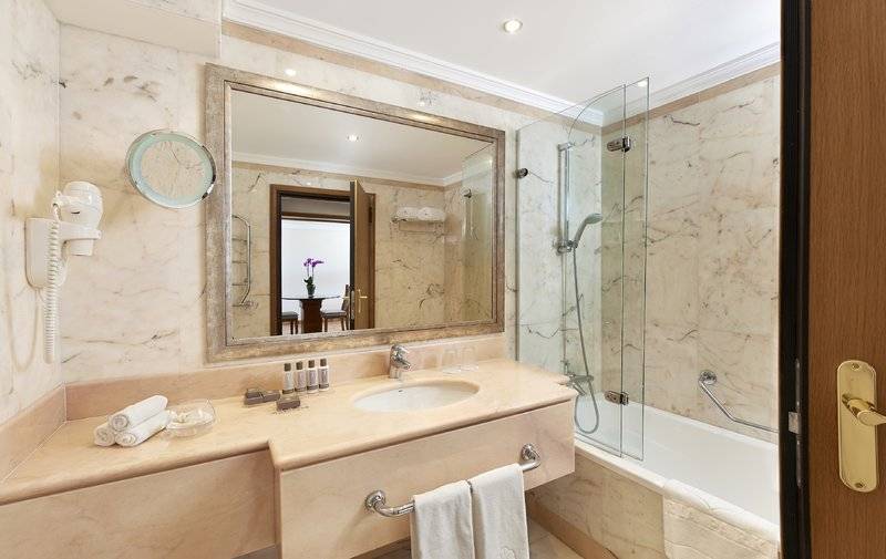 10_11629509_w 10_11629509_w