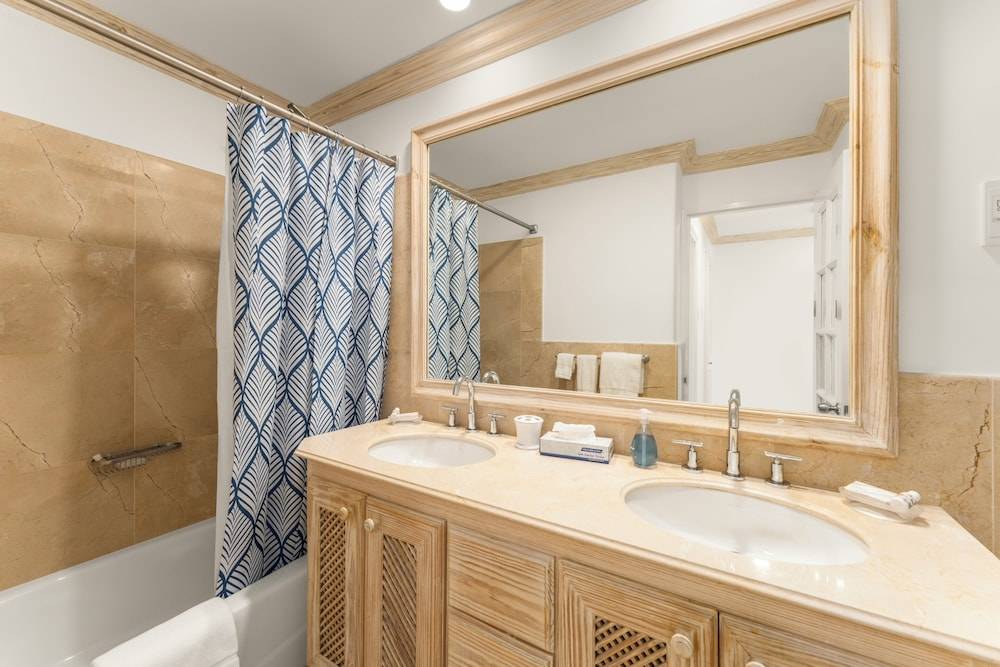 81_cb8c4d5a_z