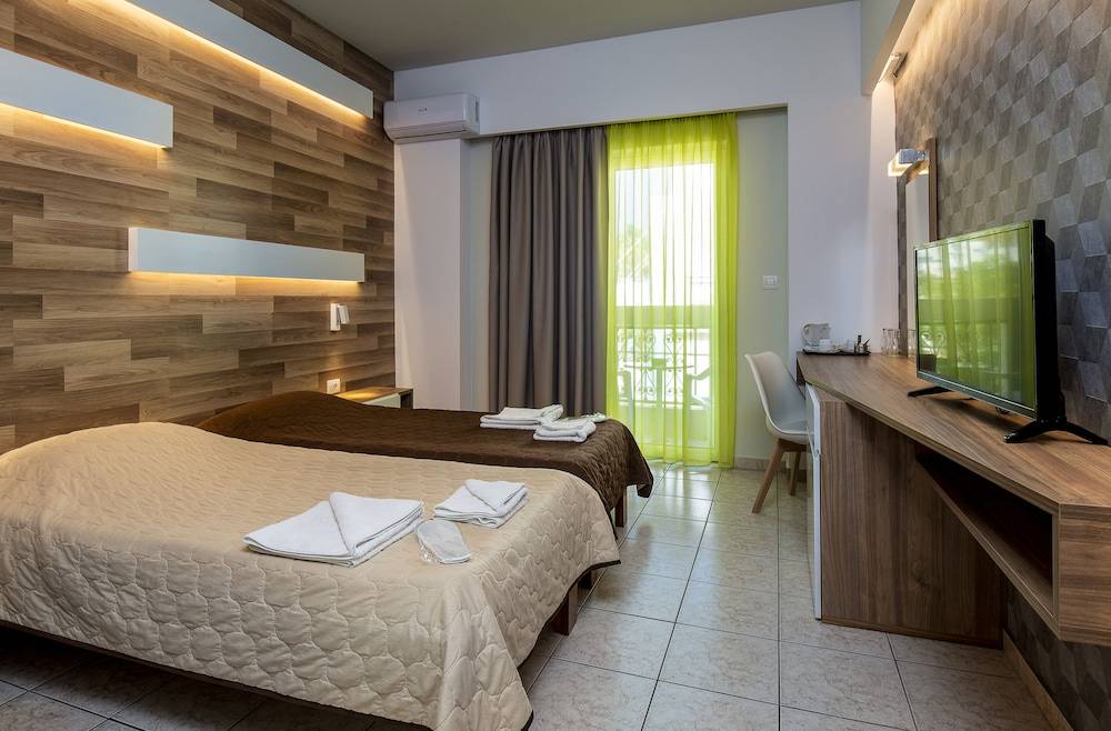3_60e00fbf_z