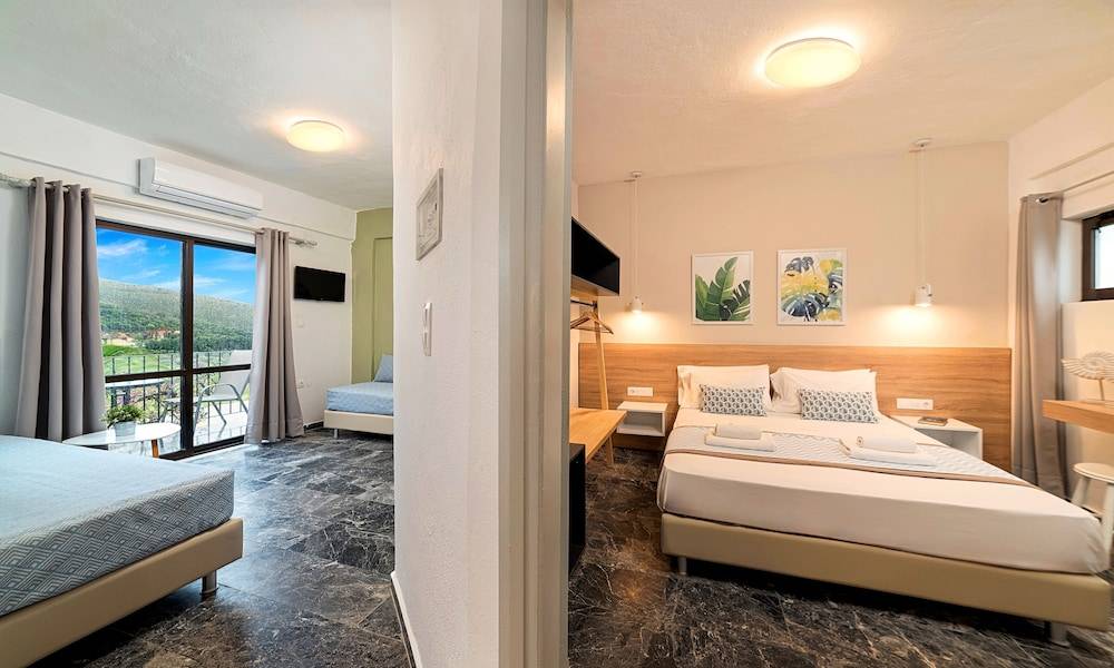 9_866589f5_z 9_866589f5_z