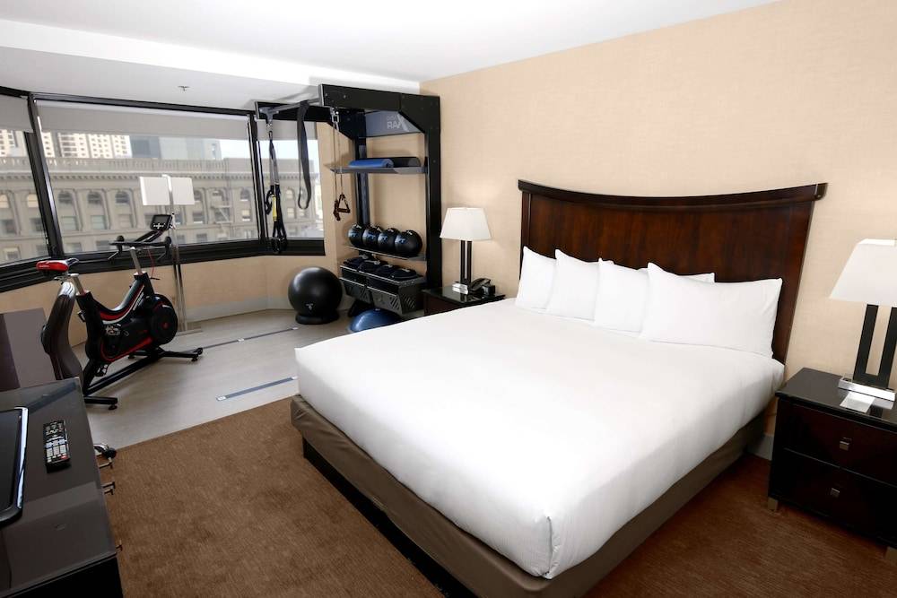 23_6b7ff4db_z