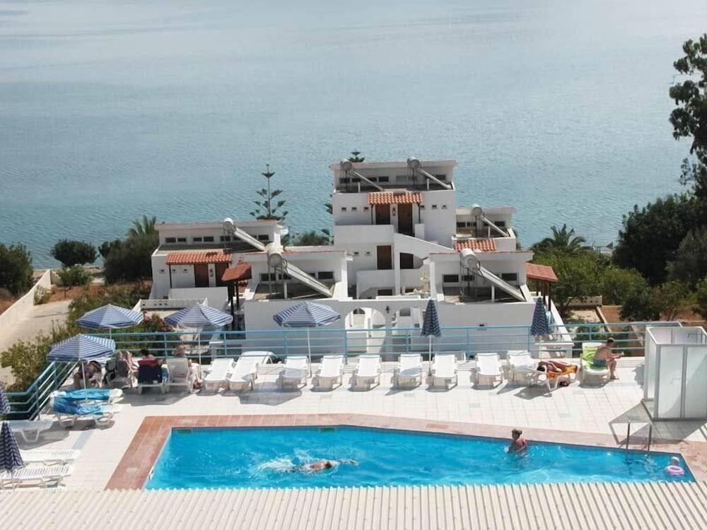1_d02c4328_z