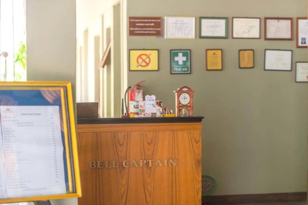 4_61ecaf7c_z