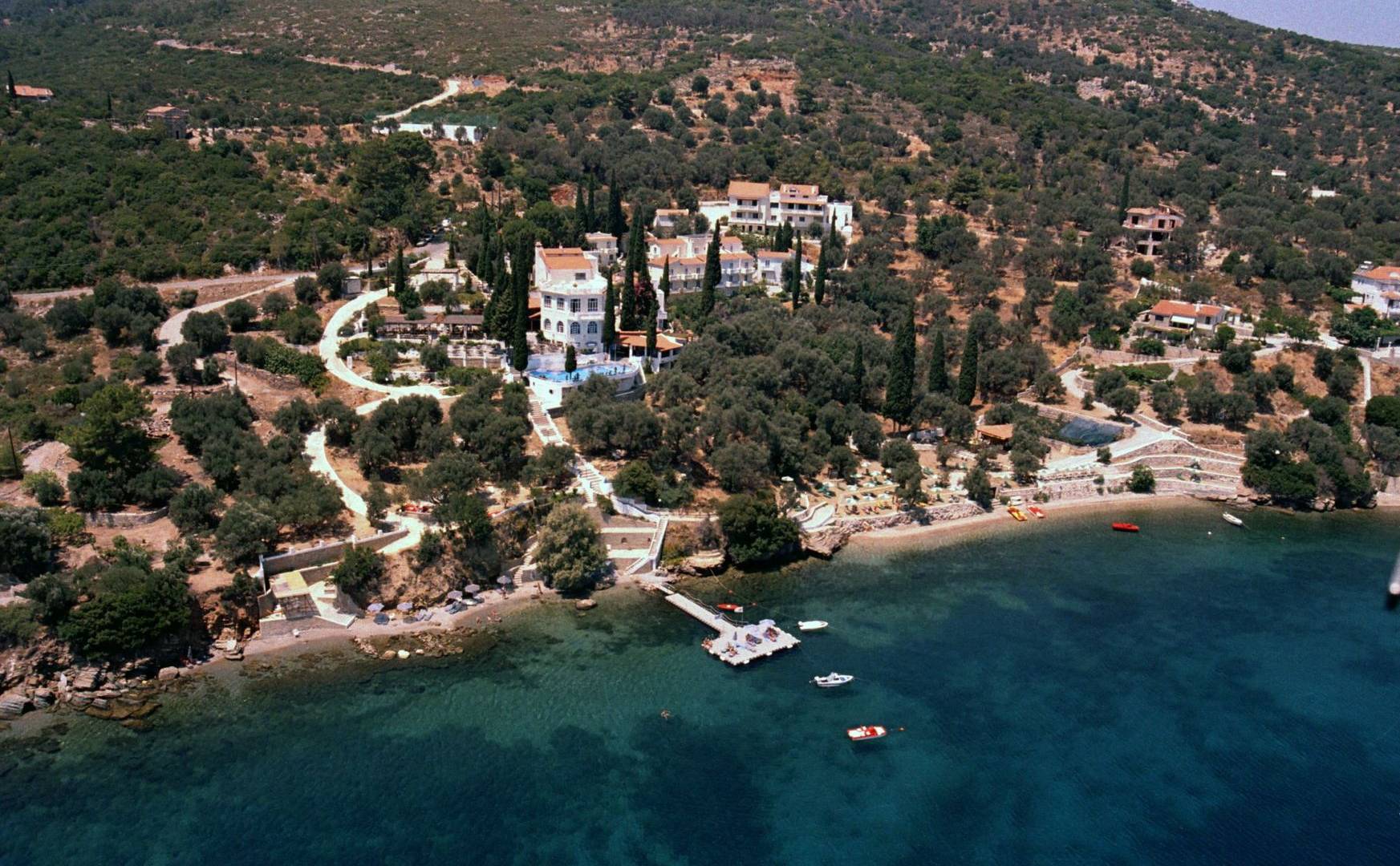 1_AMTSGR1XVS_626564