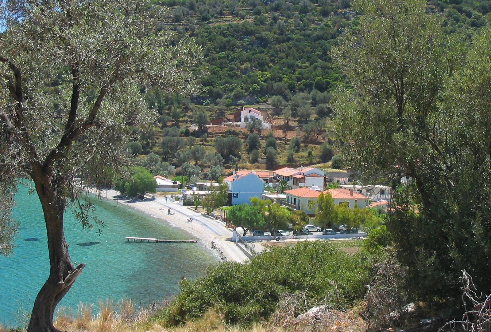 4_AMTSGR1XVS_626562
