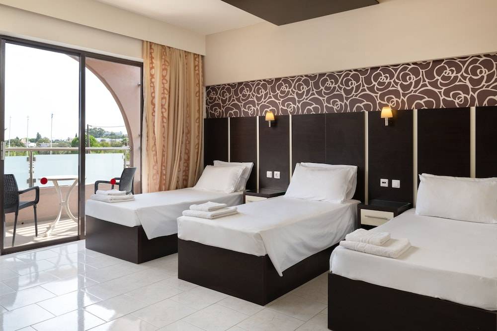 9_eec49748_z 9_eec49748_z