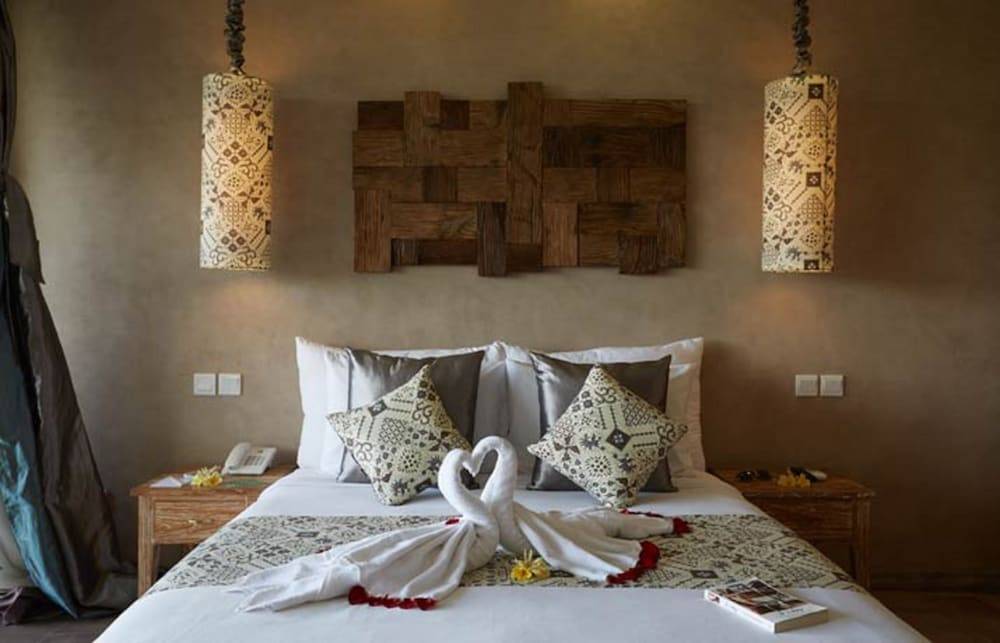 9_d02396cb_z