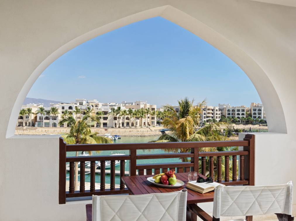 6_Juweira-Boutique-Hotel-Hawana-Salalah-Oman-Juweira-Room-Terrace