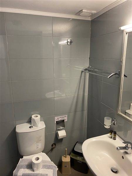 26_11476835 26_11476835