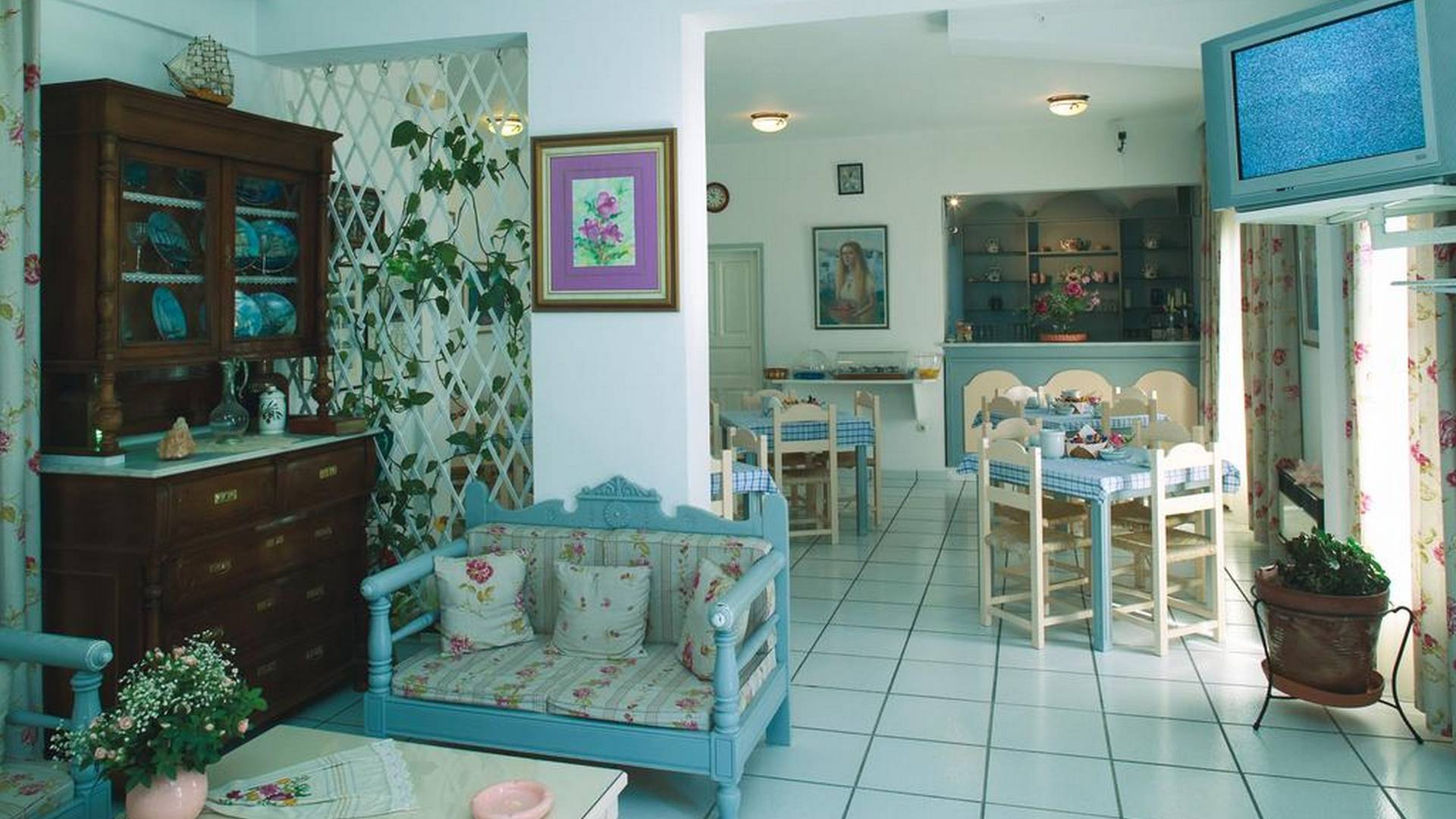 3_AGRJTR8NR2_947584