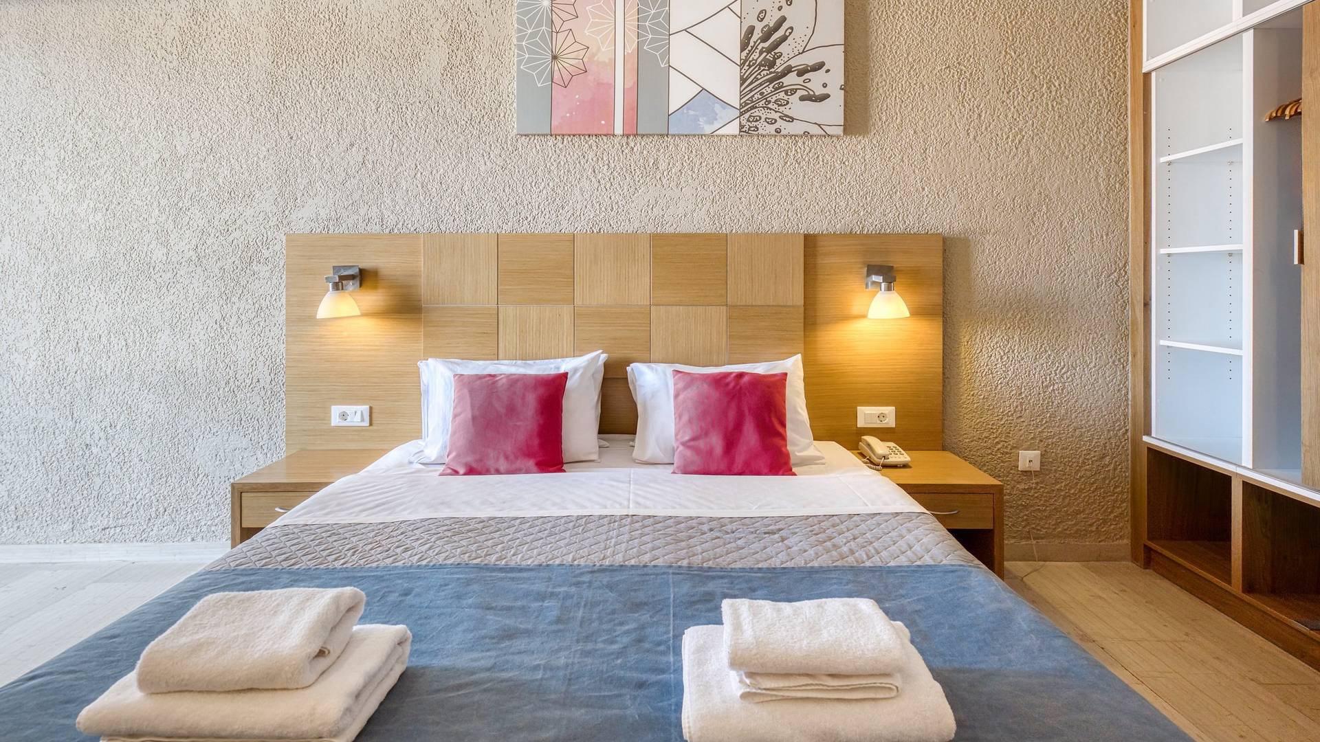 17_AMTSGR0MIU_1816446 17_AMTSGR0MIU_1816446