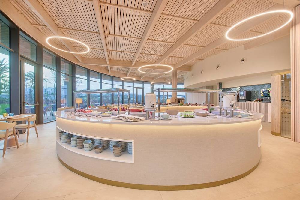 4_bdbf86f4_z
