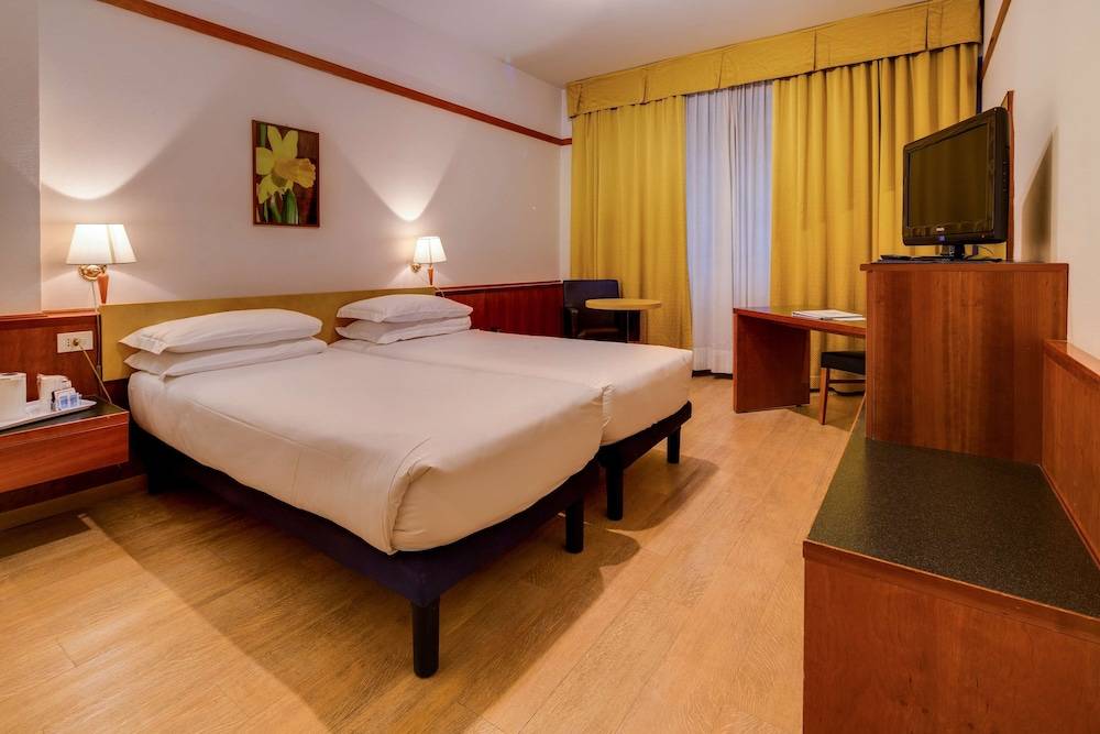 19_405c0f1f_z 19_405c0f1f_z