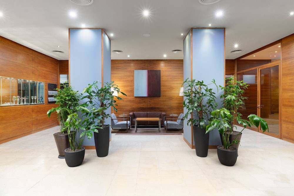 3_d44c7c07_z