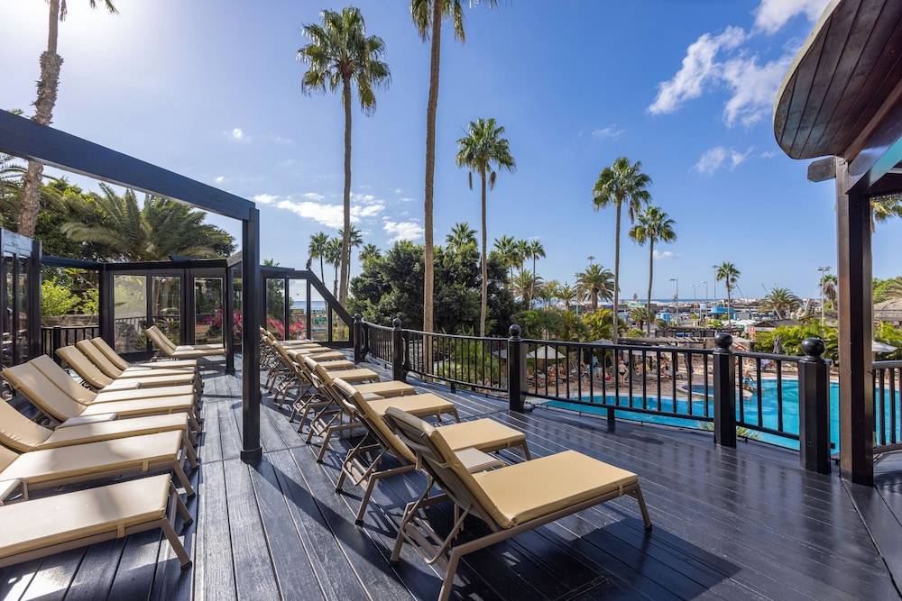 12_573e139e_z