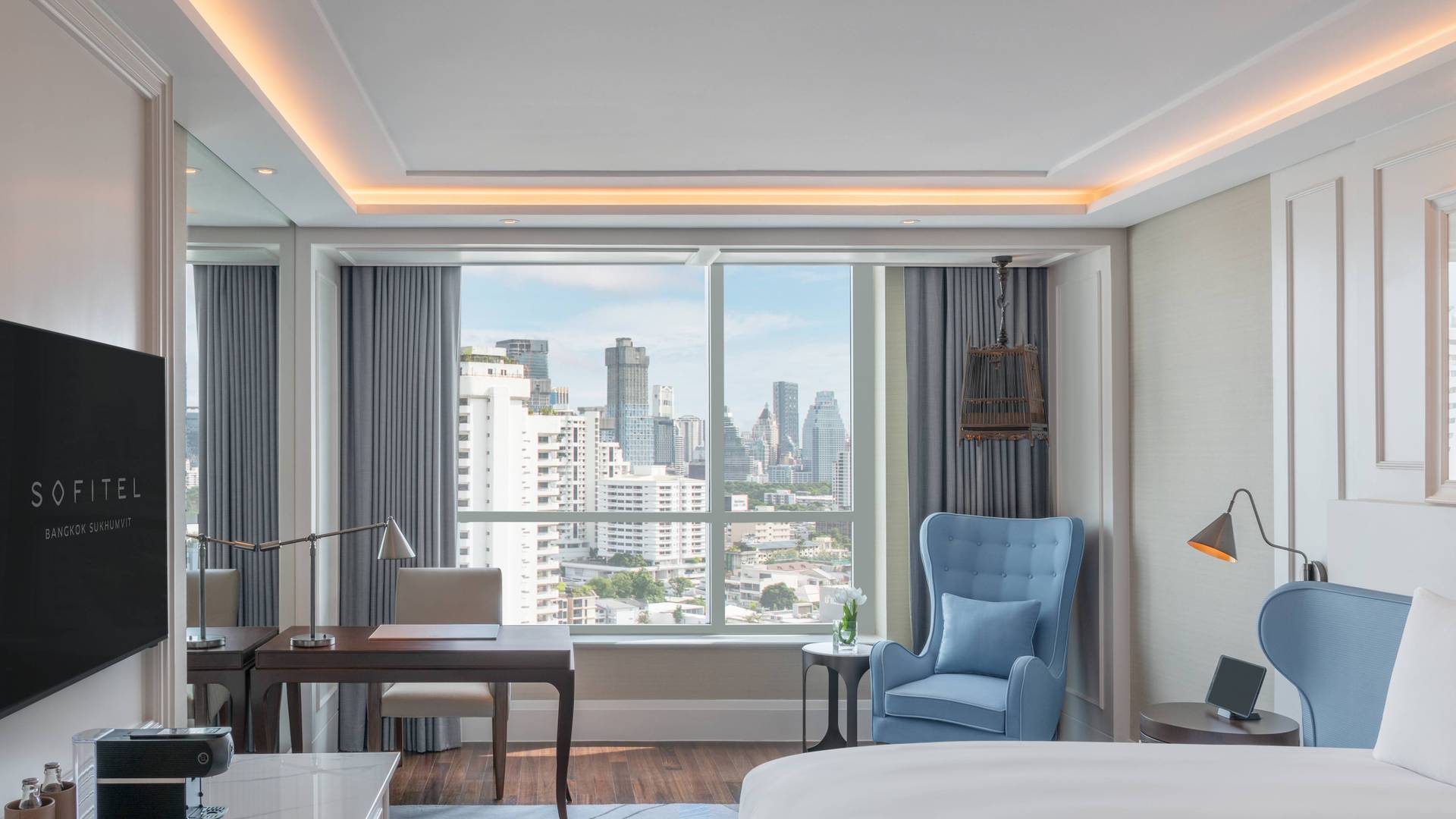 16_Sofitel_Bangkok_Sukhumvit_Luxury_Club_Room_01_Hi-res 16_Sofitel_Bangkok_Sukhumvit_Luxury_Club_Room_01_Hi-res